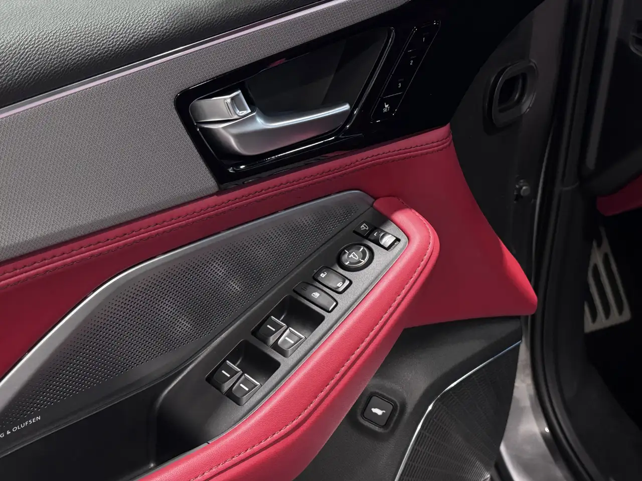 Acura MDX снимка Acura MDX