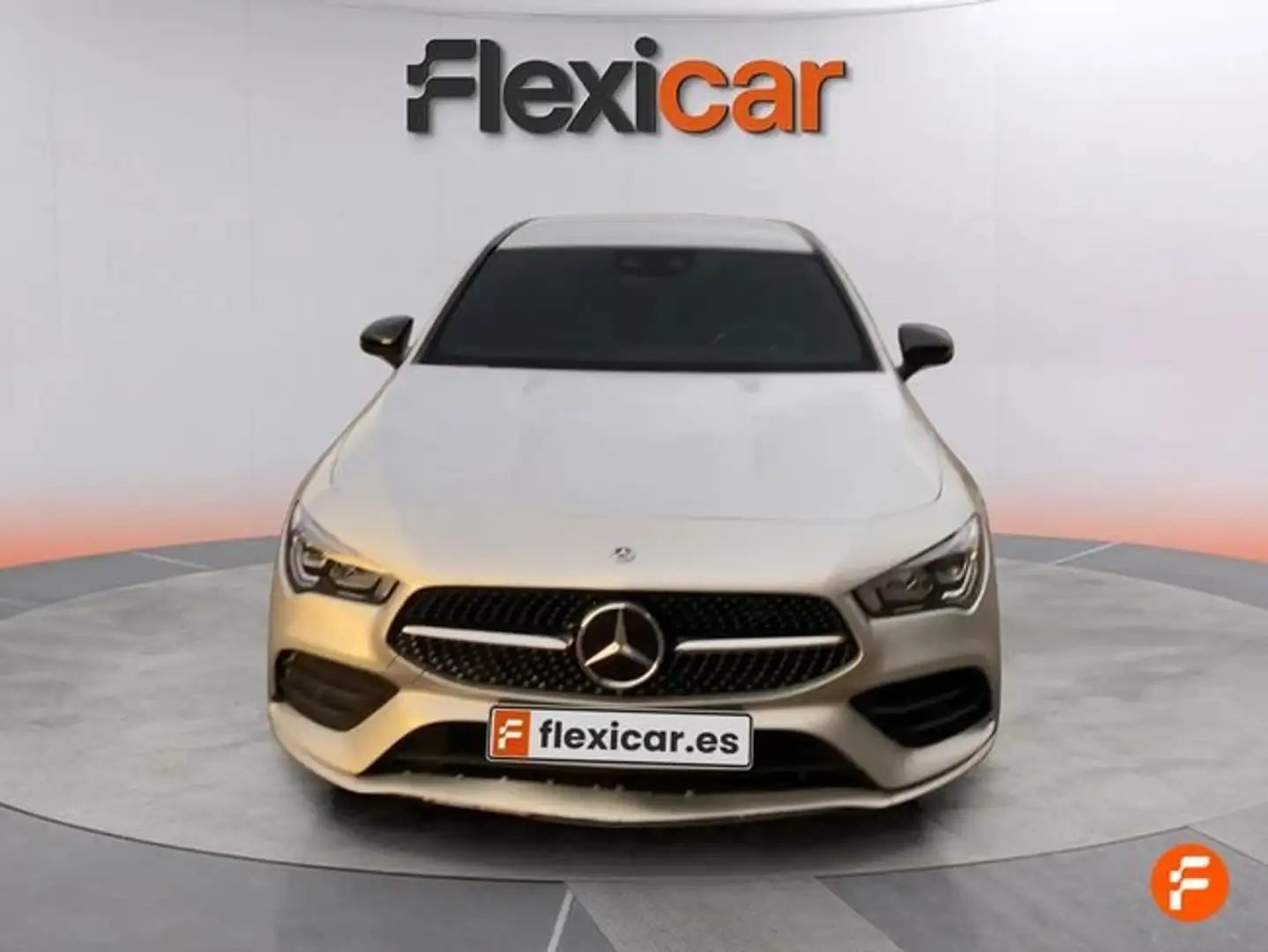 Mercedes-Benz CLA 200 200d Gris - 2