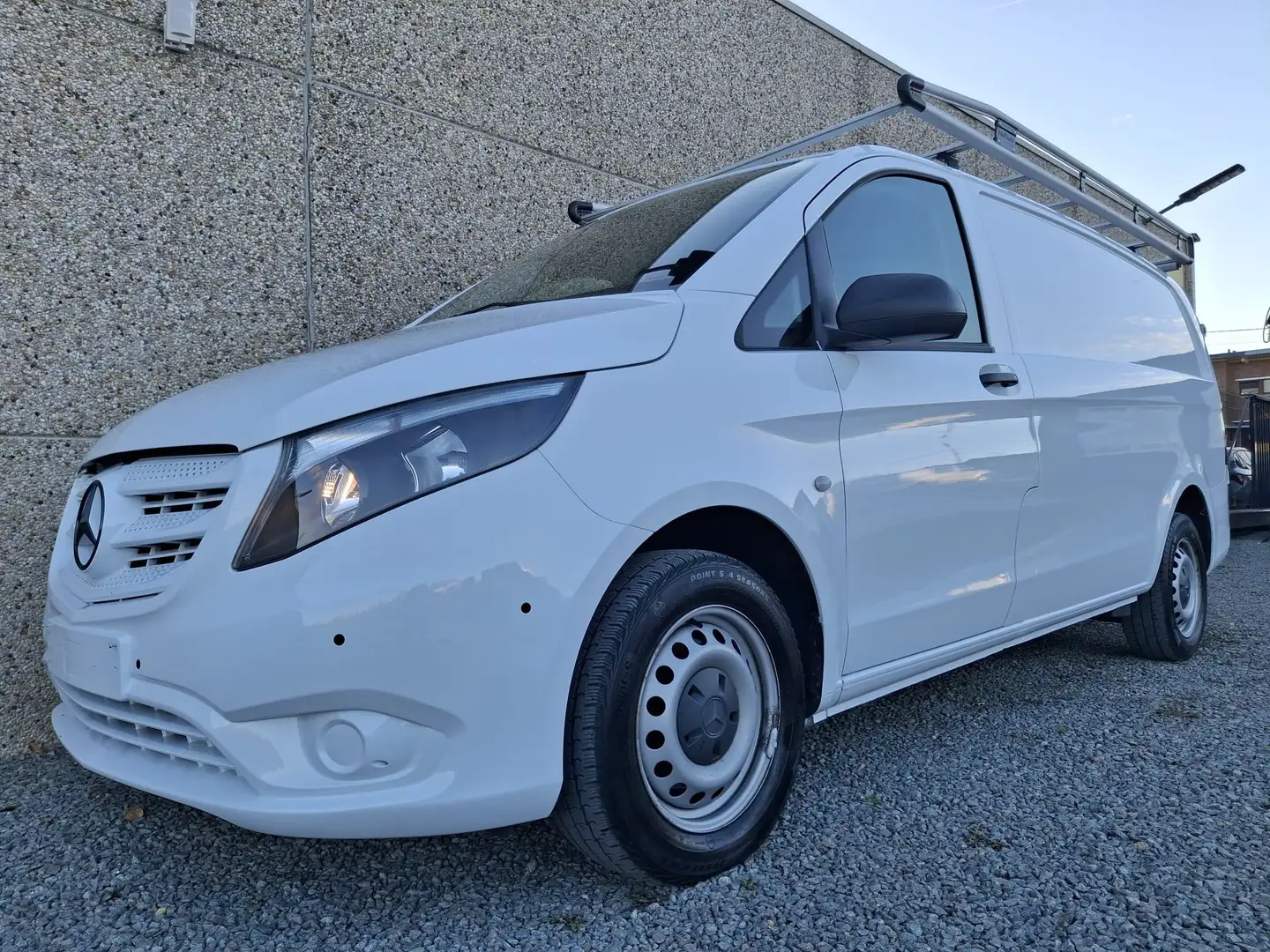 Mercedes-Benz Vito 116 AUTOMATIQUE Blanc - 1