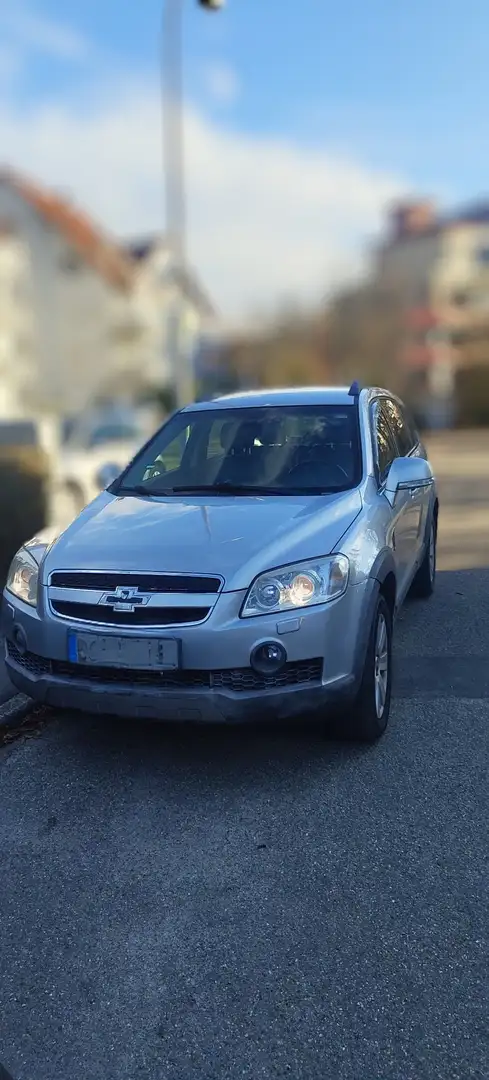 Chevrolet Captiva 2.0 4WD 7 Sitzer Automatik LT Exclusive - 1