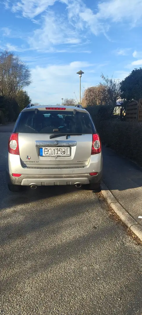 Chevrolet Captiva 2.0 4WD 7 Sitzer Automatik LT Exclusive - 2