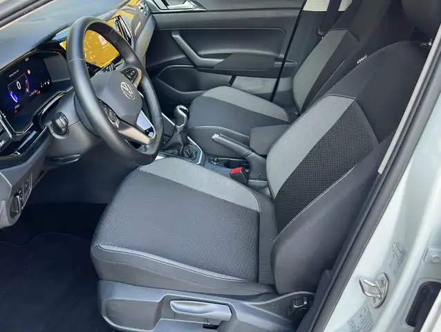 Volkswagen Taigo view 10