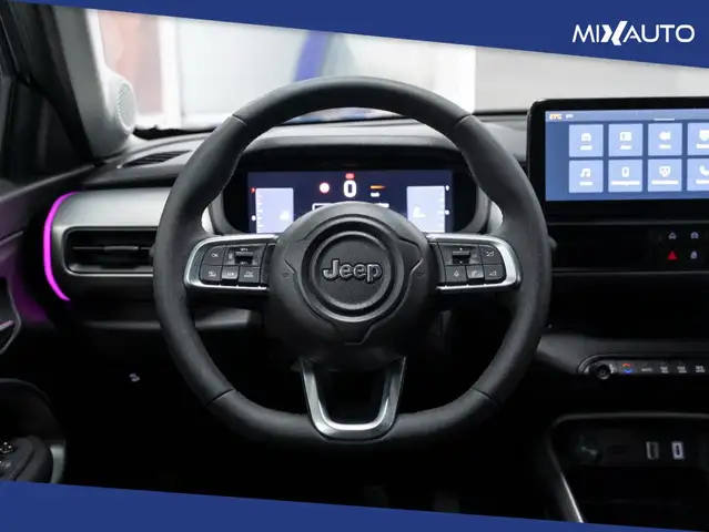 Jeep Avenger view 12