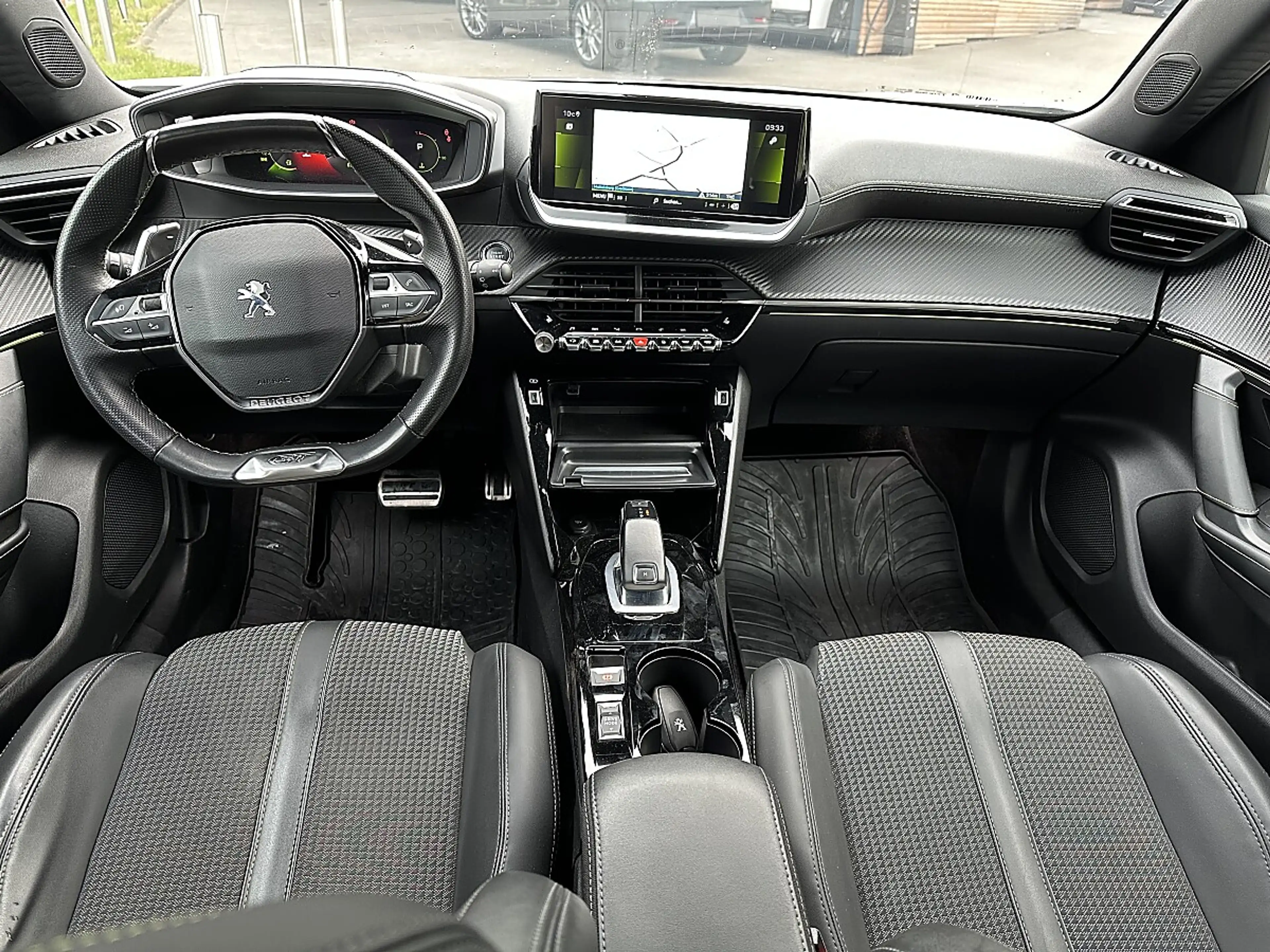 Peugeot 2008 1.5 BlueHDI 130 GT (EURO 6d) — photo 9