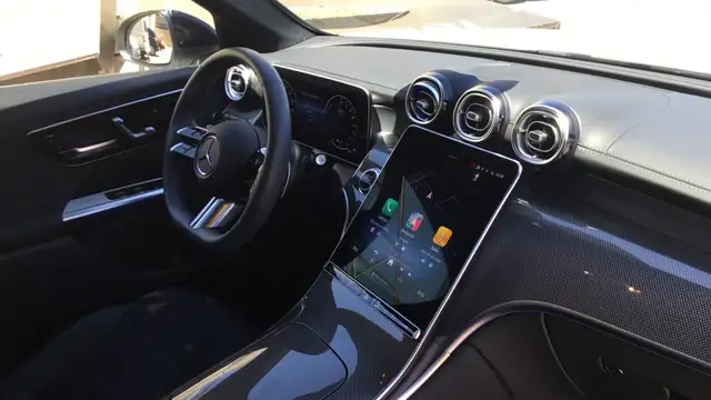 Mercedes-Benz GLC view 10