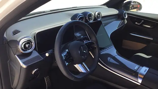 Mercedes-Benz GLC view 6