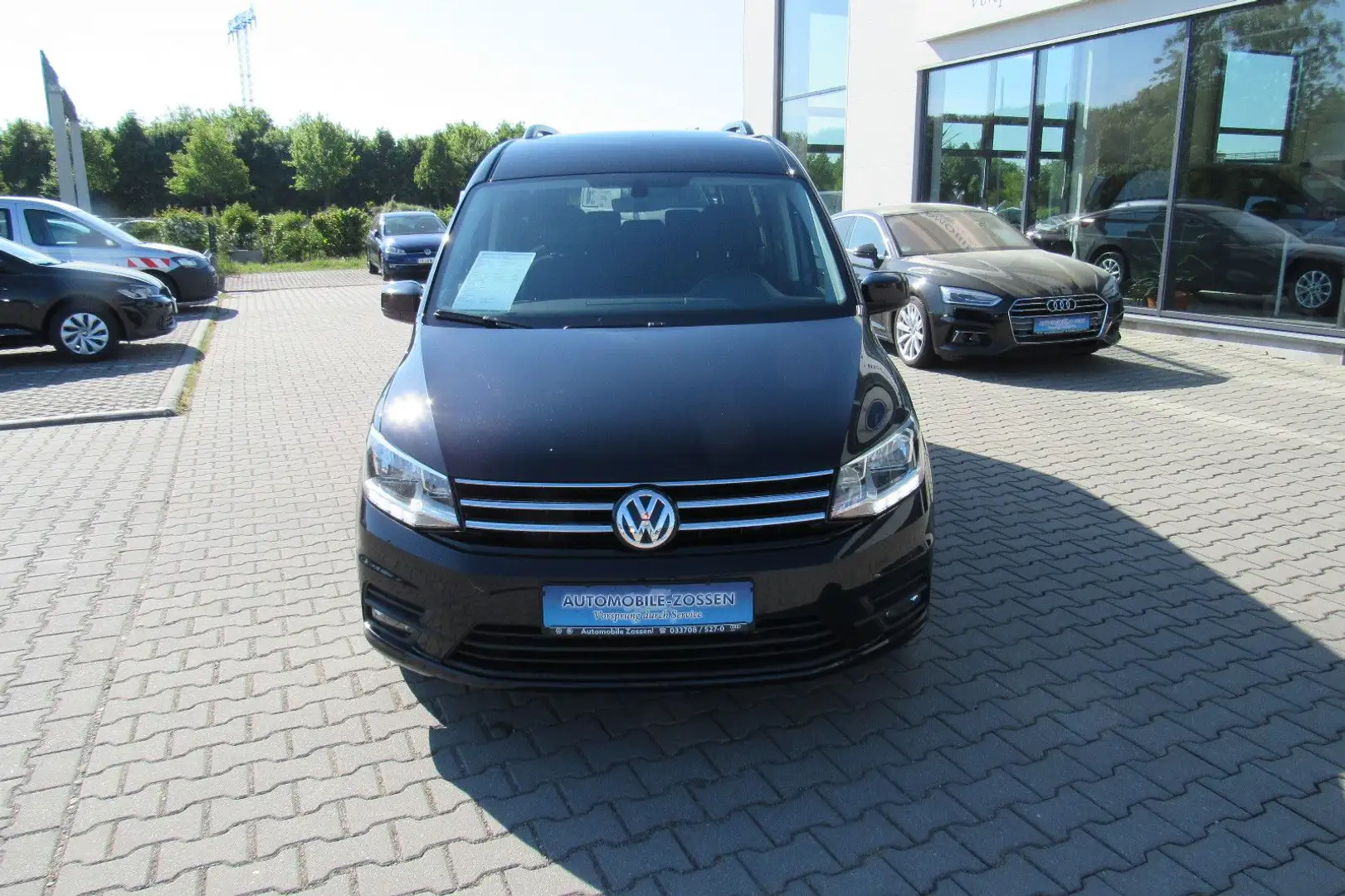 Volkswagen Caddy Maxi2,0 TDI DSG Comfortline Zwart - 1