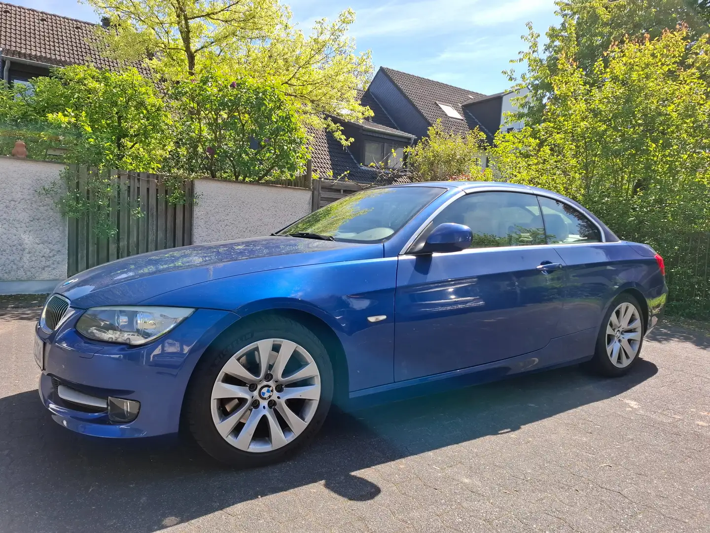 BMW 330 330d DPF Cabrio Modrá - 2