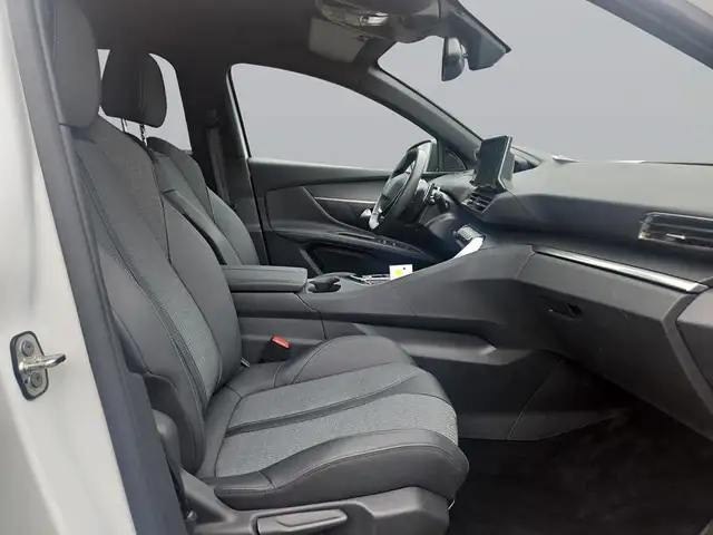 Peugeot 5008 view 11