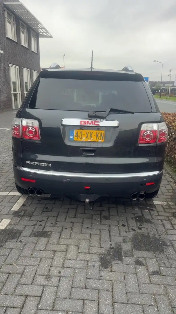 GMC Acadia 8 person - 2
