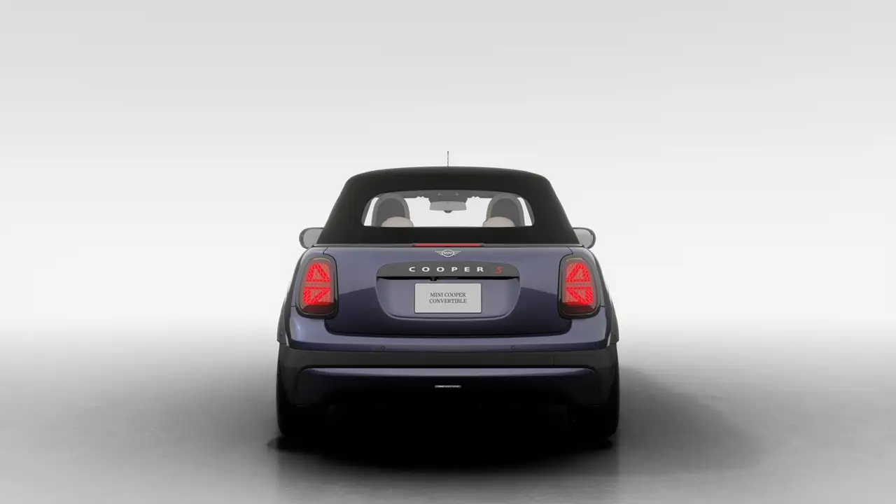 MINI Convertible снимка MINI Convertible