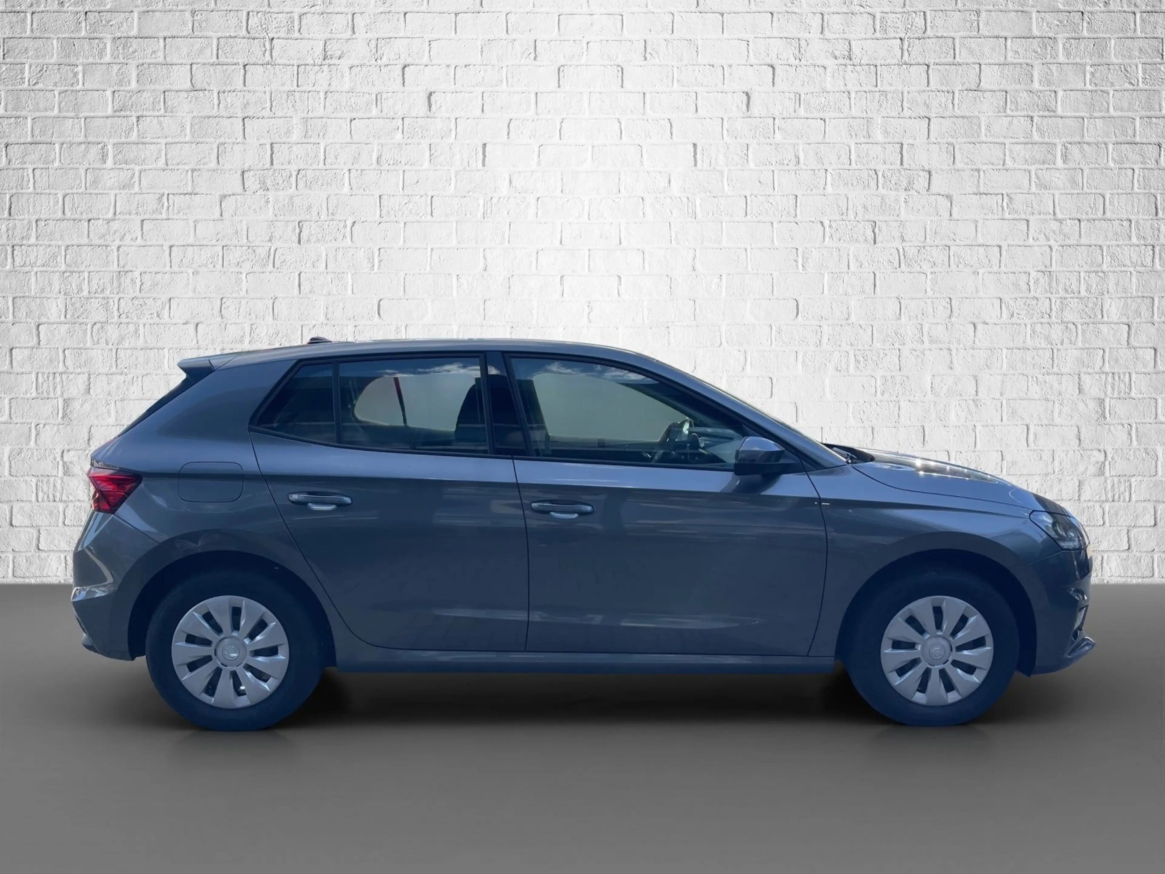 Skoda Fabia 1.0 MPI - Essence — photo 6