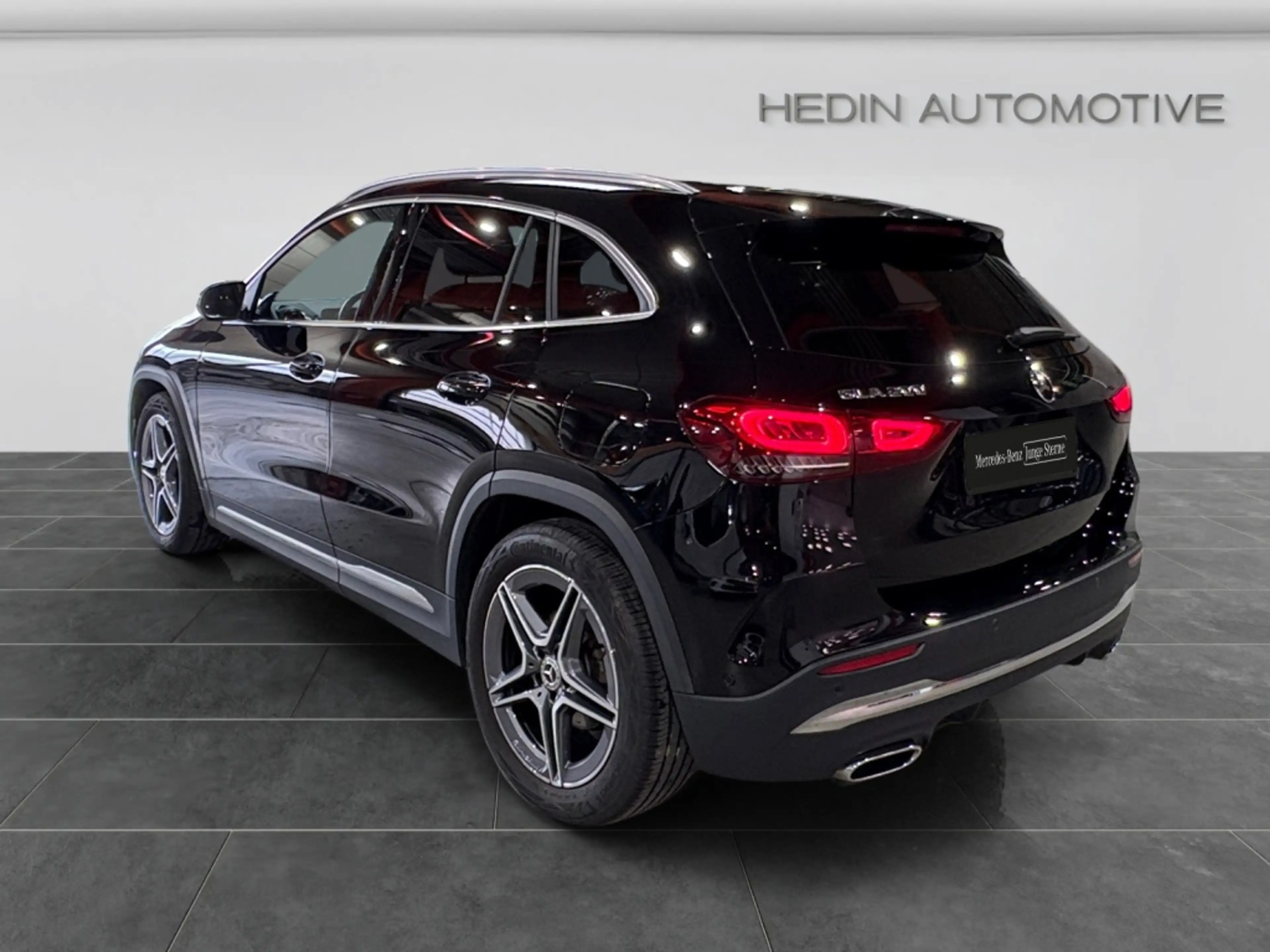 Mercedes-Benz GLA 200 AMG|KAM|AHK|TOTW|LED|AHK|PTS|ZOUCH|NAVI — photo 4