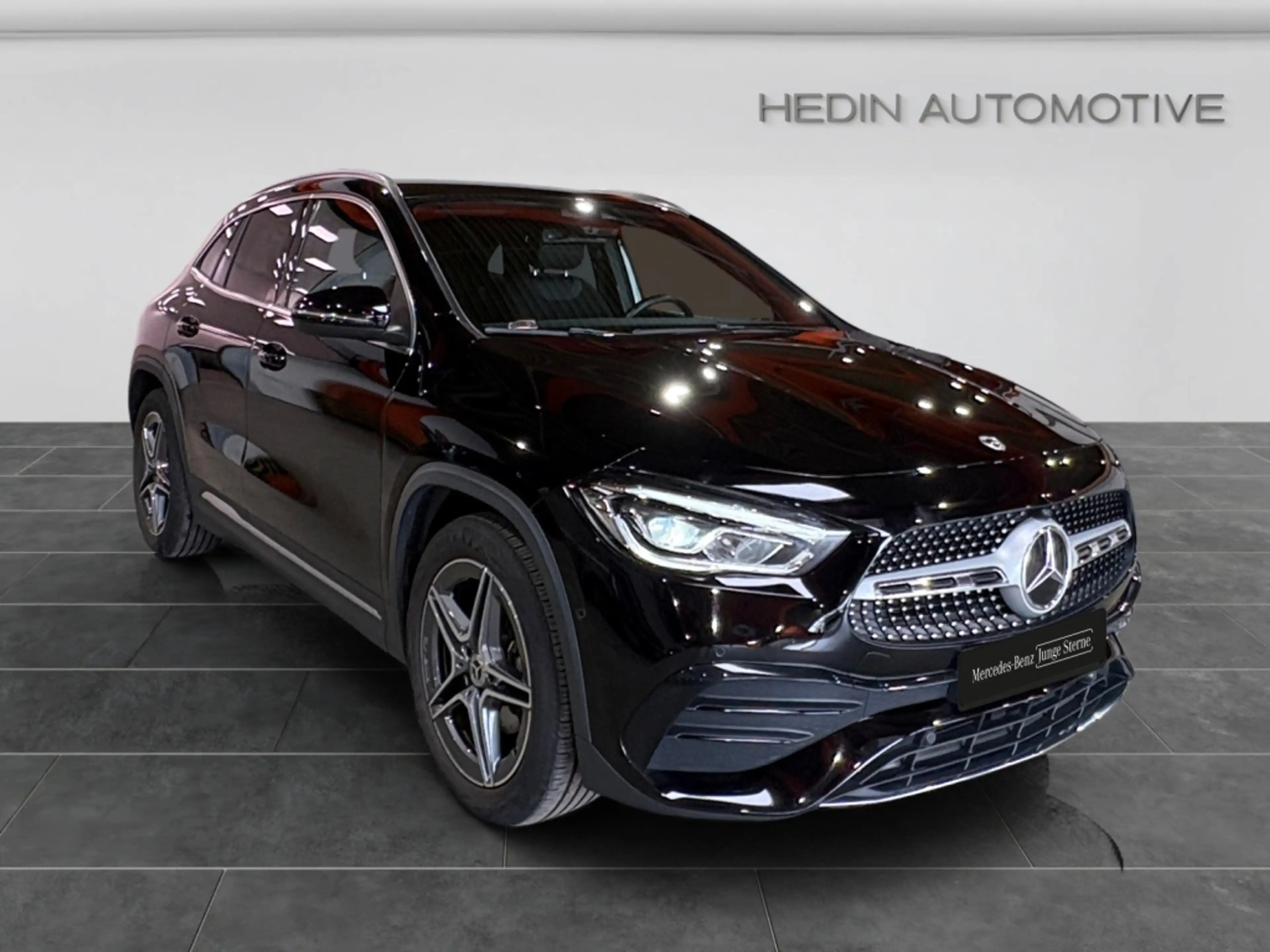 Mercedes-Benz GLA 200 AMG|KAM|AHK|TOTW|LED|AHK|PTS|ZOUCH|NAVI — photo 8