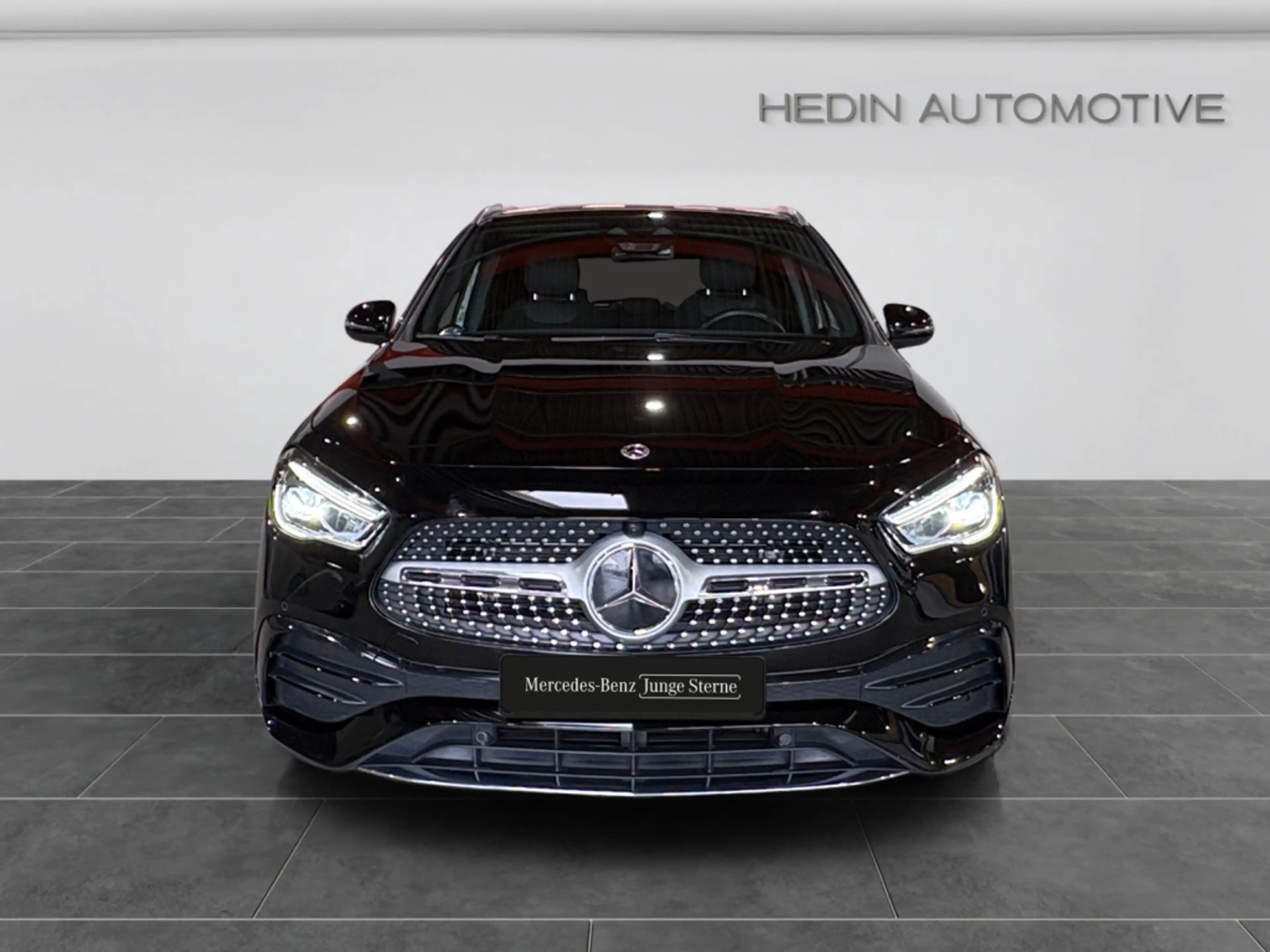 Mercedes-Benz GLA 200 AMG|KAM|AHK|TOTW|LED|AHK|PTS|ZOUCH|NAVI — photo 9