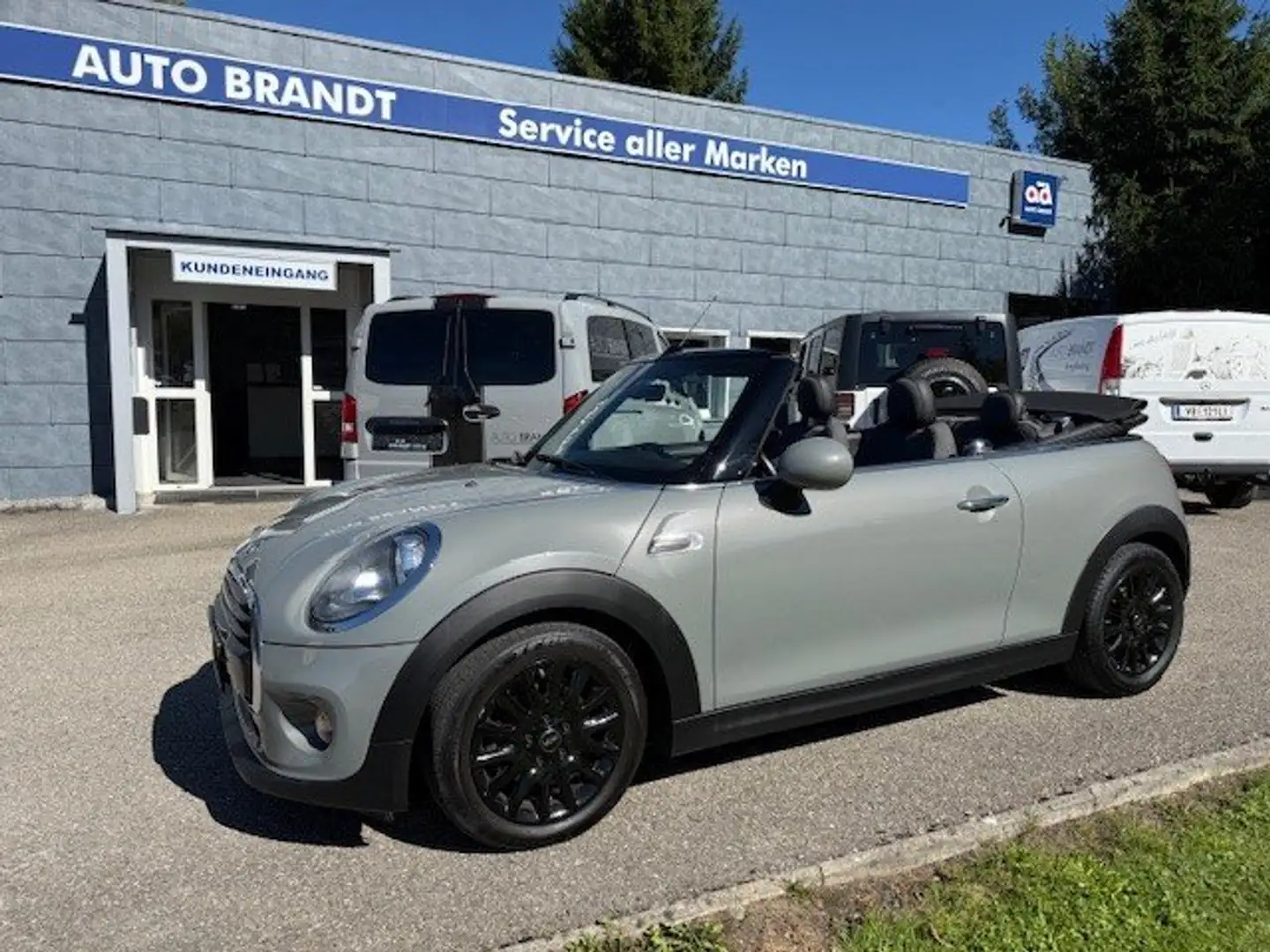 MINI Cooper Cabrio Cooper Automatik Grau - 1