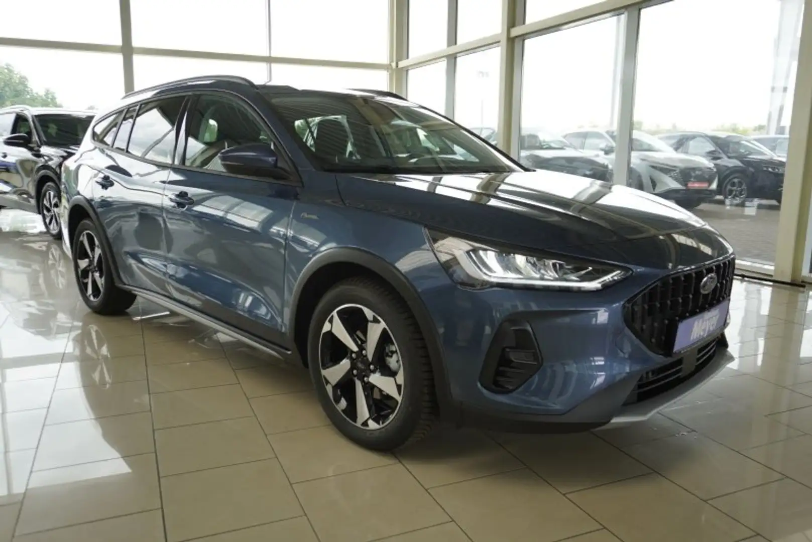 Ford Focus Active X 1,0 155PS aAHK/Navi/Kamera/Winterp.     * Blau - 1