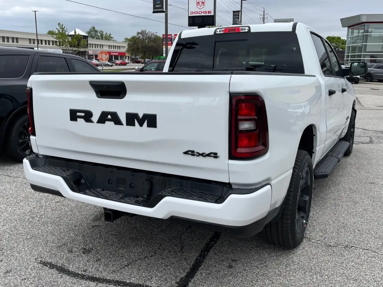 RAM 1500 снимка RAM 1500