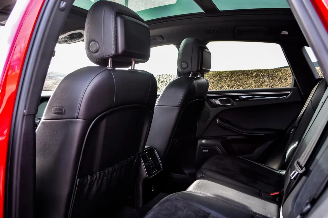 Porsche Macan снимка Porsche Macan