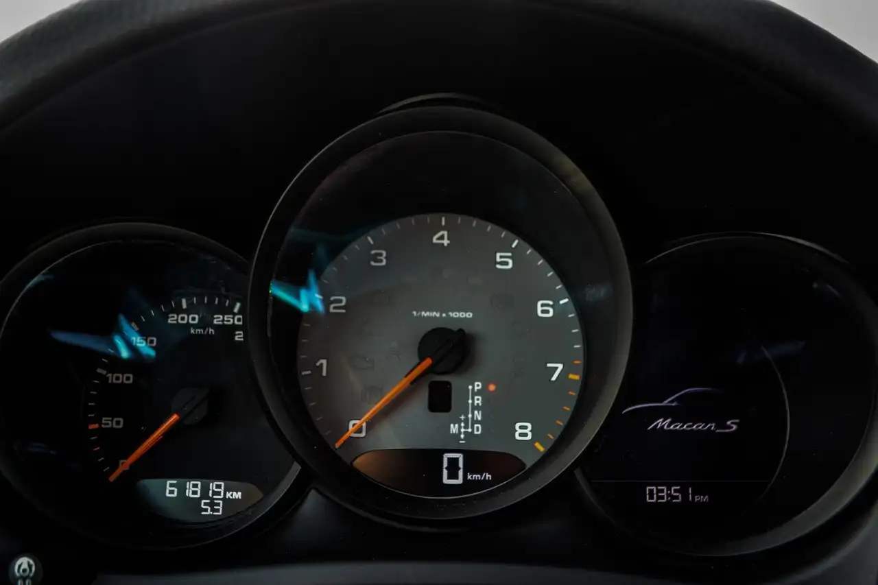 Porsche Macan снимка Porsche Macan