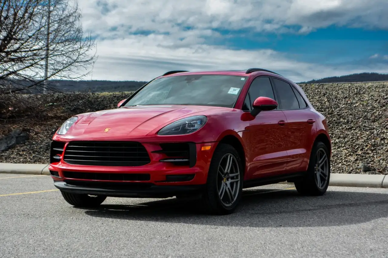 Porsche Macan снимка Porsche Macan