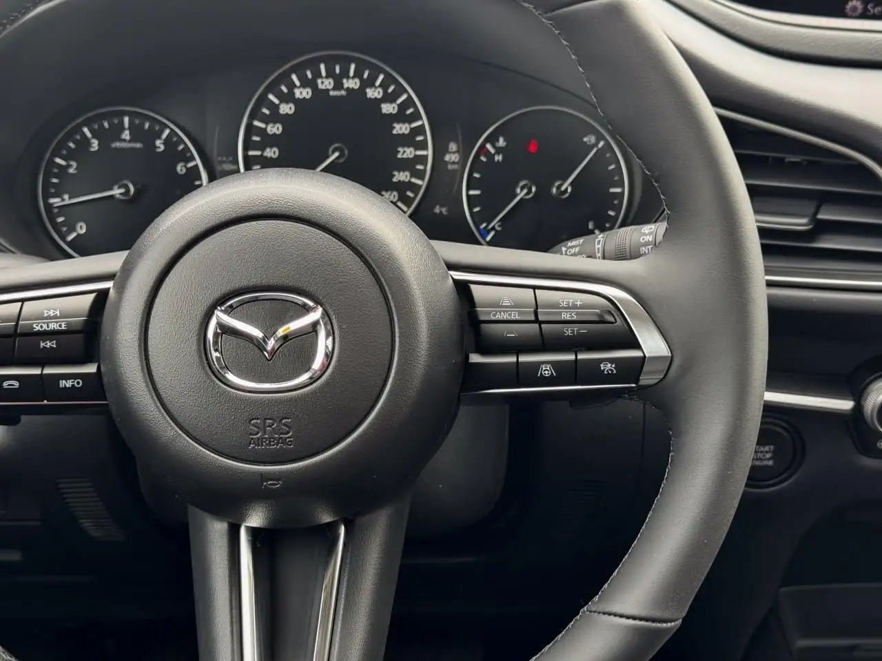 Mazda CX-30 снимка Mazda CX-30