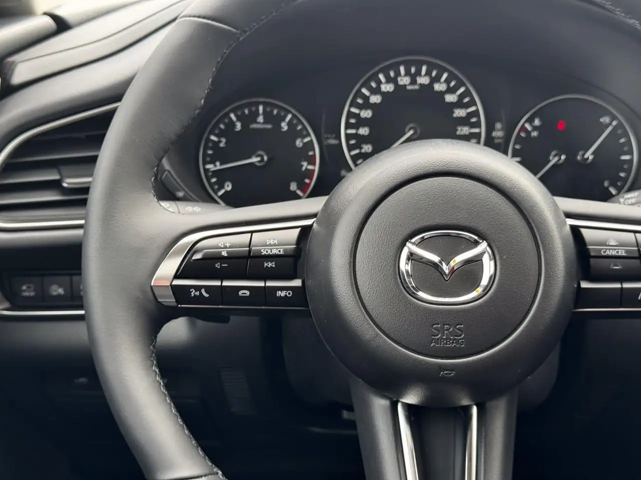 Mazda CX-30 снимка Mazda CX-30