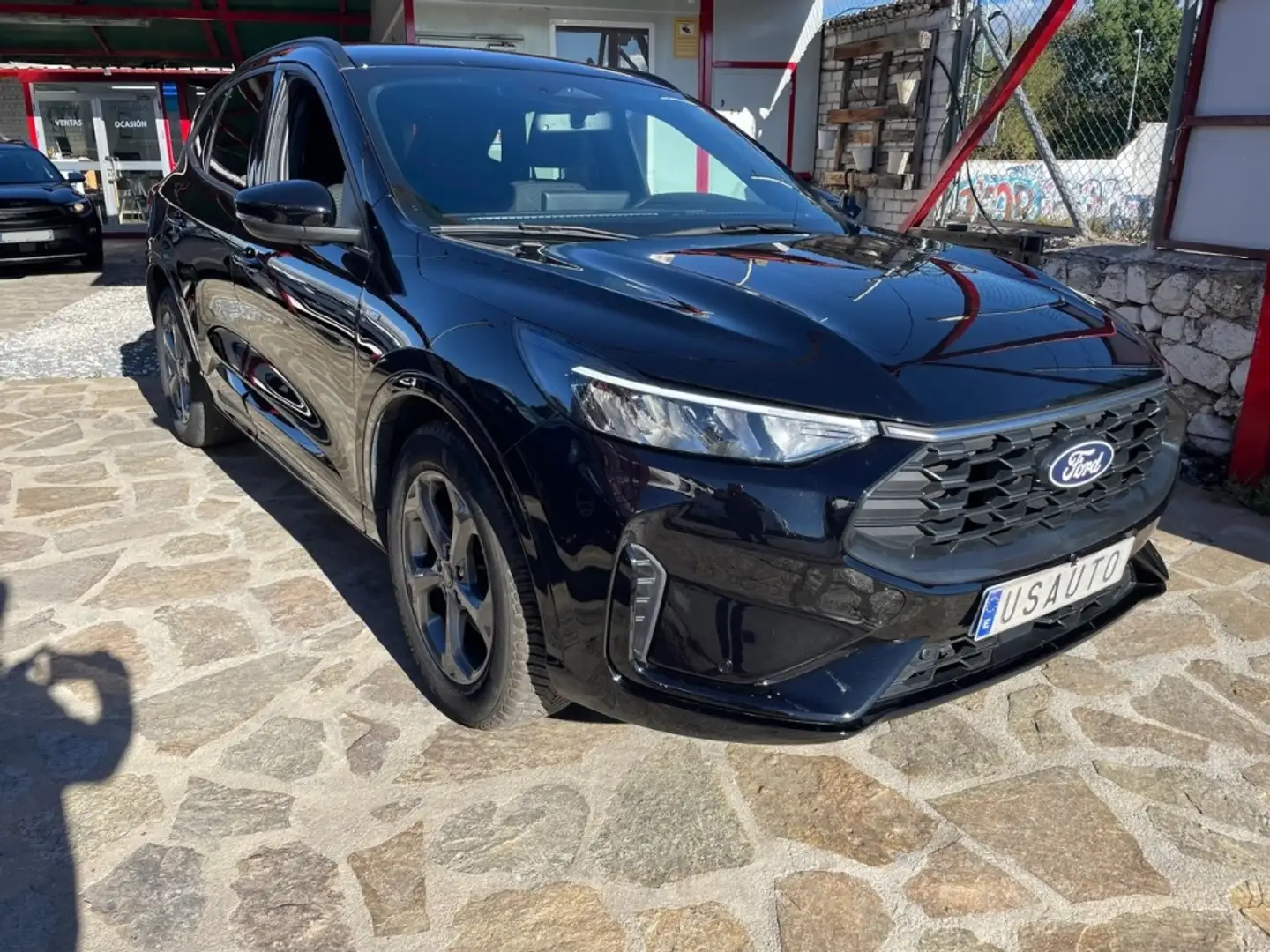 Ford Kuga 1.5 EcoBoost ST-Line FWD 150 Negro - 2