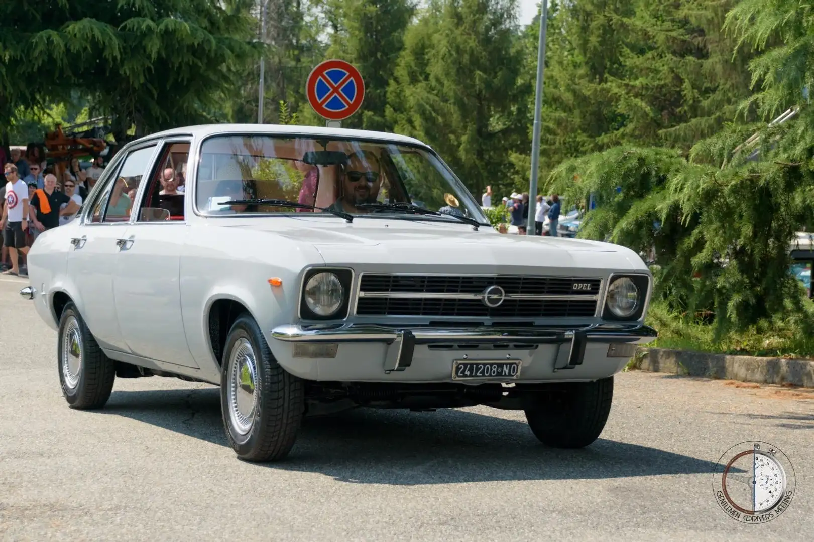 Opel Ascona A - 1