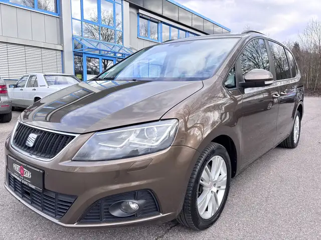 SEAT Alhambra 2.0 TDI Style*2.HD-EURO5-ALU-7 SITZER-SHZ-NAVI-AHK