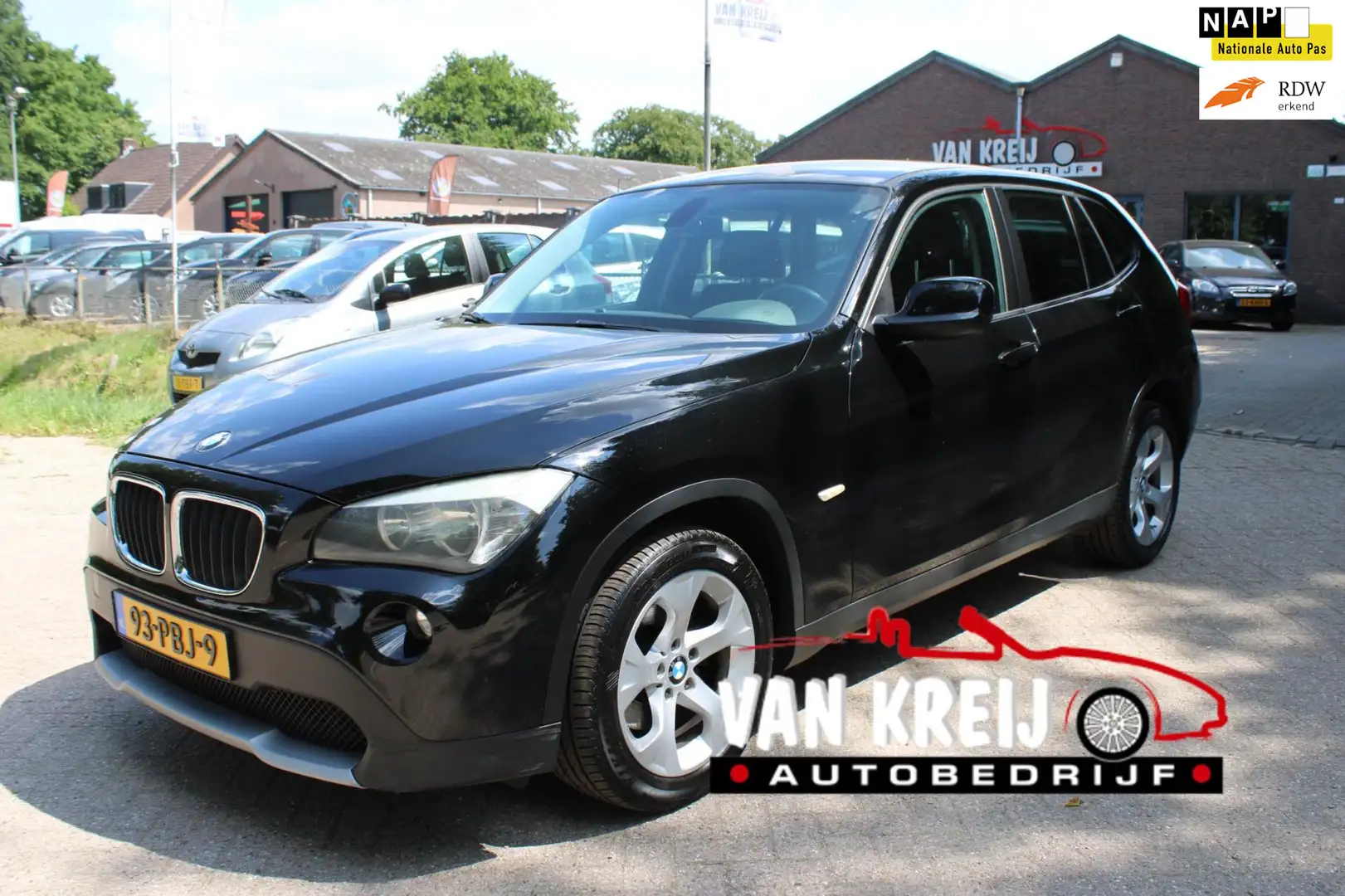 BMW X1 SDrive18i Executive, Automaat, Navi, Trekhaak, Cli Noir - 1