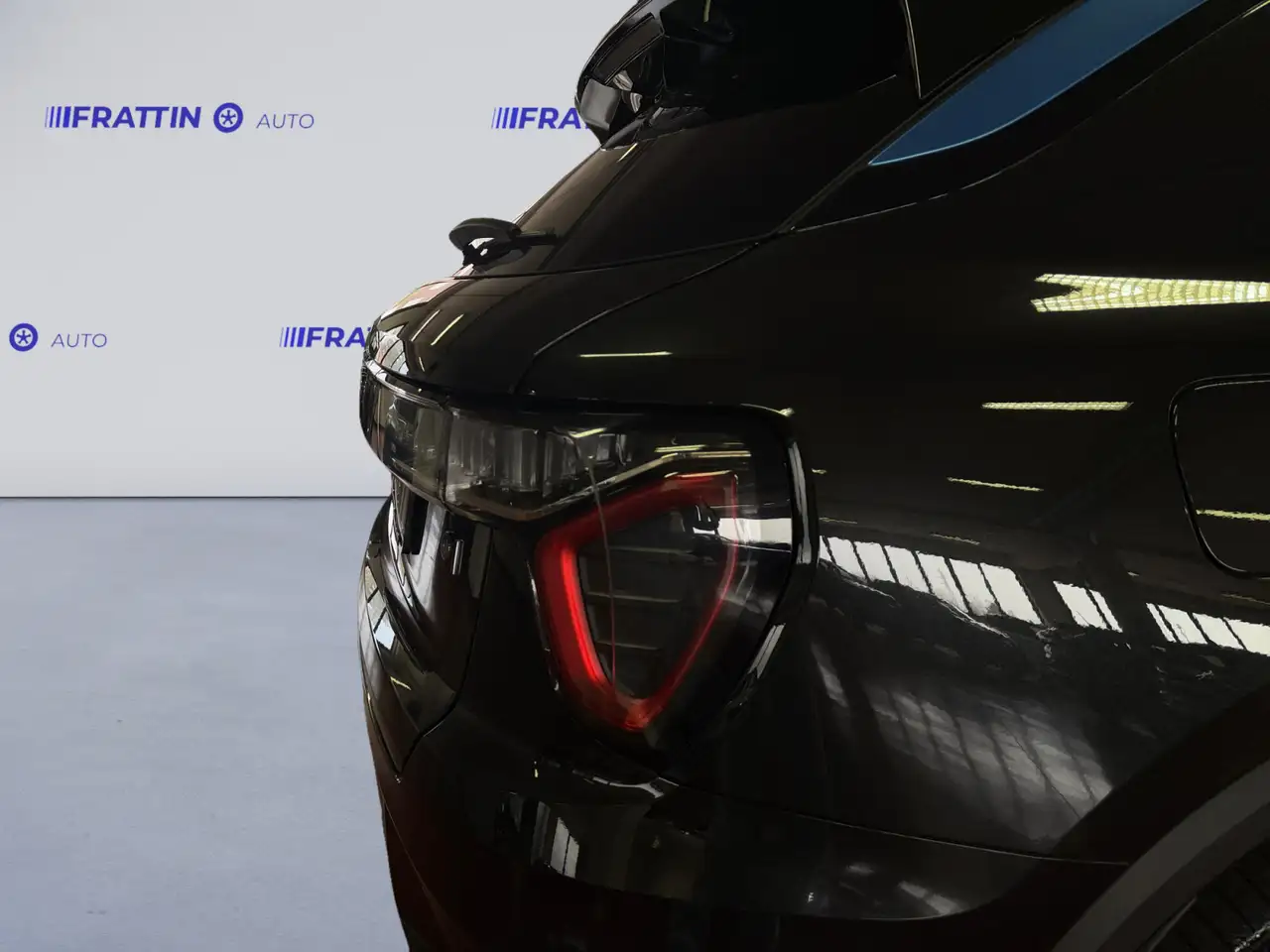Lynk & Co 01 PHEV 7