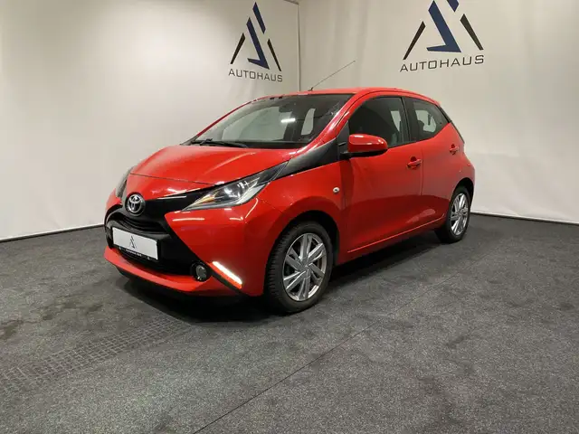 Toyota Autres AYGO x-play touch *Autom.*Kamera*Klima*Garantie*