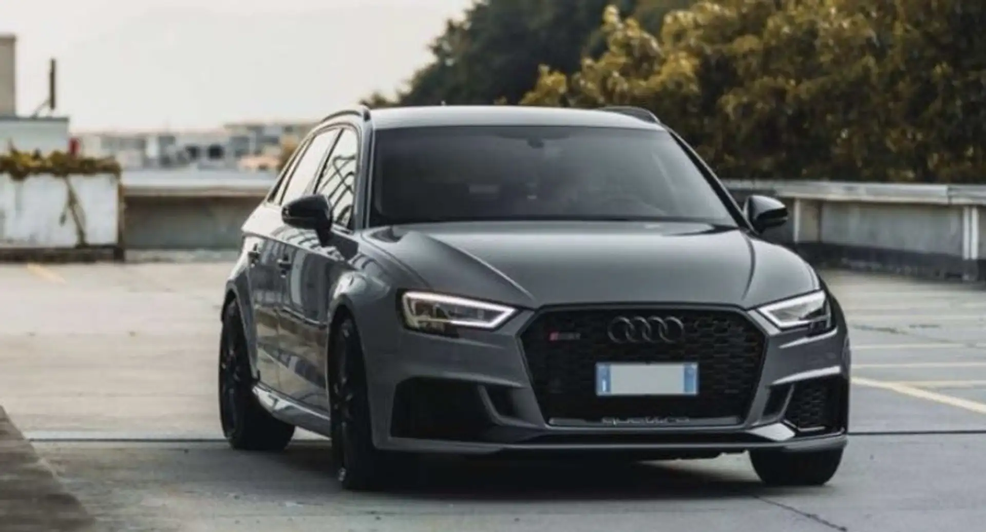 Audi RS3 Sportback 2.5 tfsi quattro s-tronic - 1