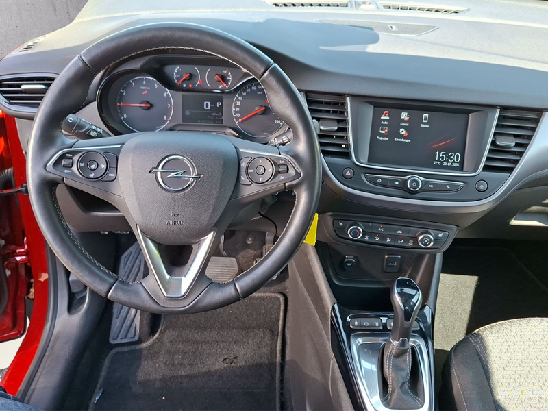 Opel Crossland . — photo 7