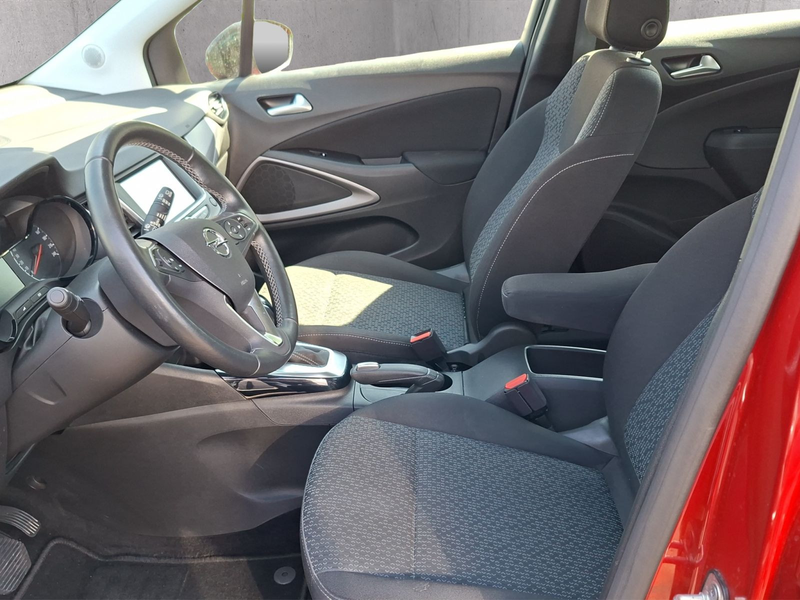 Opel Crossland . — photo 4