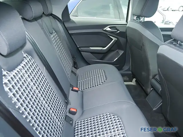 Audi A1 view 6