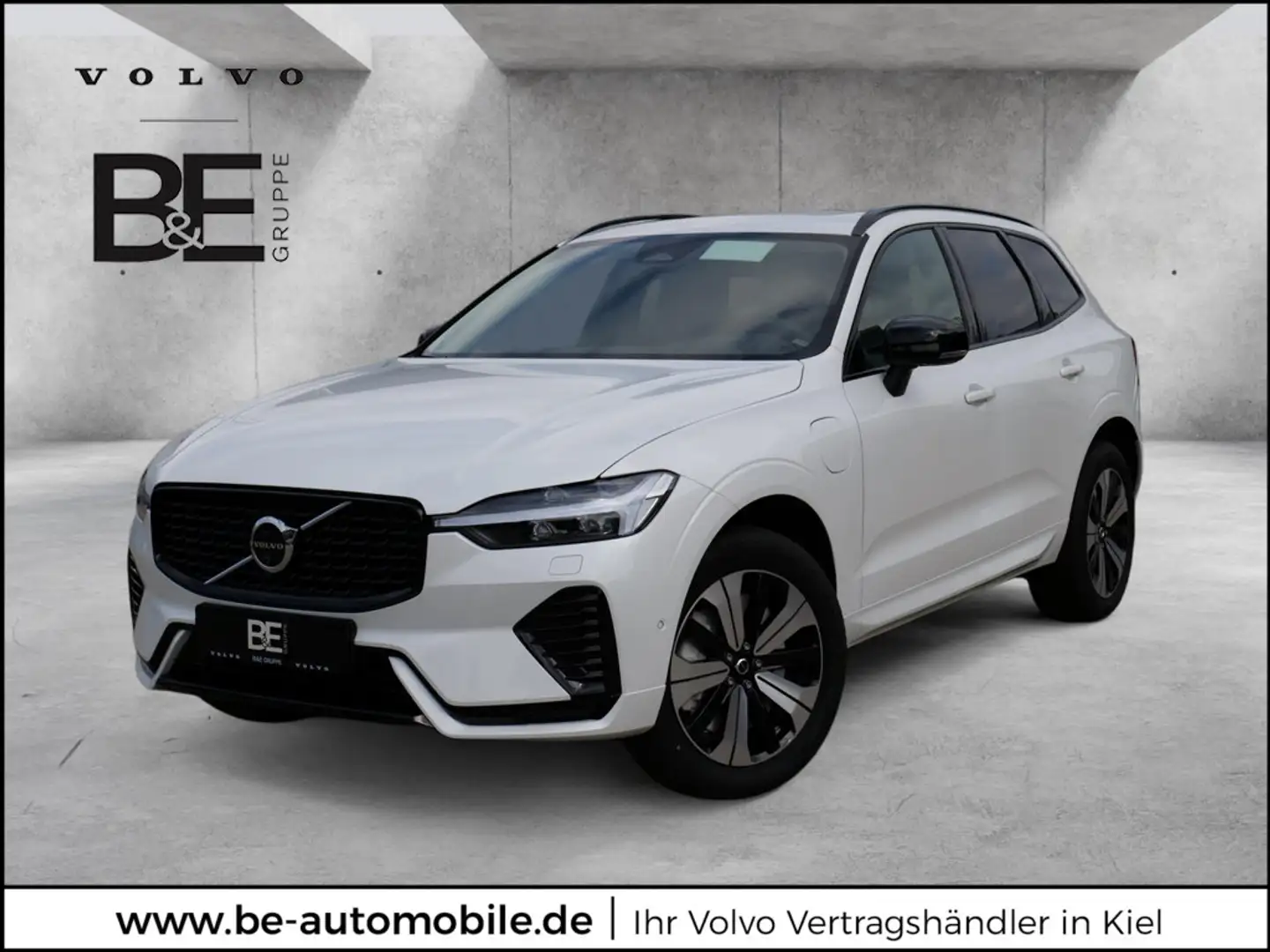 Volvo XC60 T6 Plus Dark Recharge Plug-In Hybrid AWD Weiß - 1