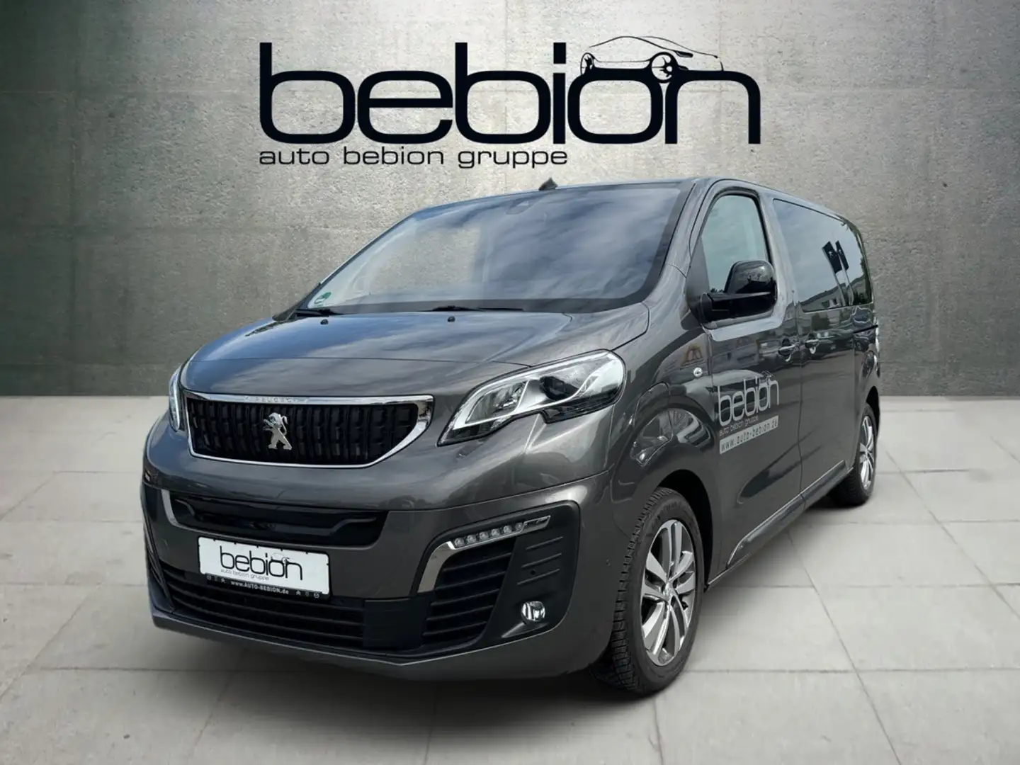 Peugeot Traveller L2 (75kWh Batterie) Business Elektromotor Gri - 1