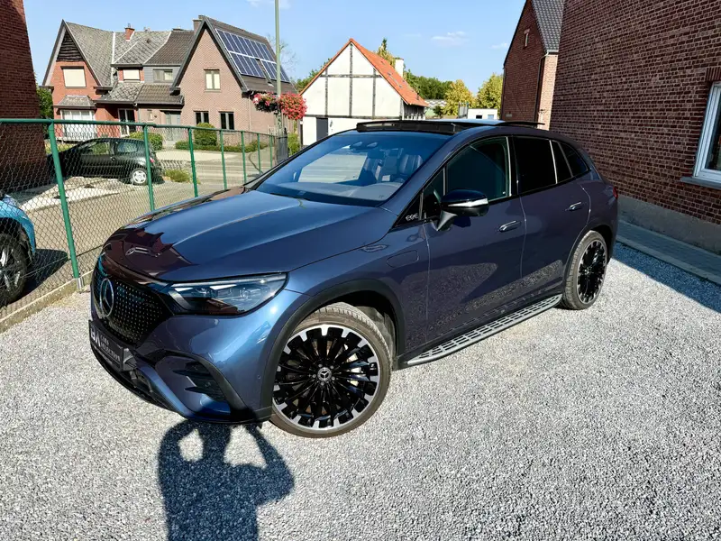 MERCEDES-BENZ Eqe