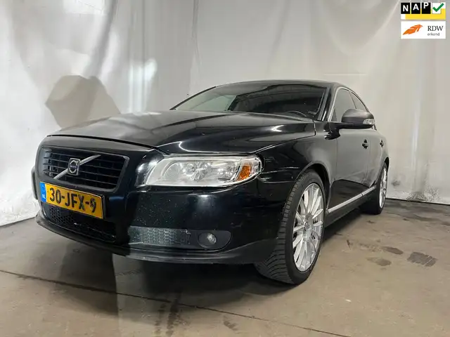 Volvo S80