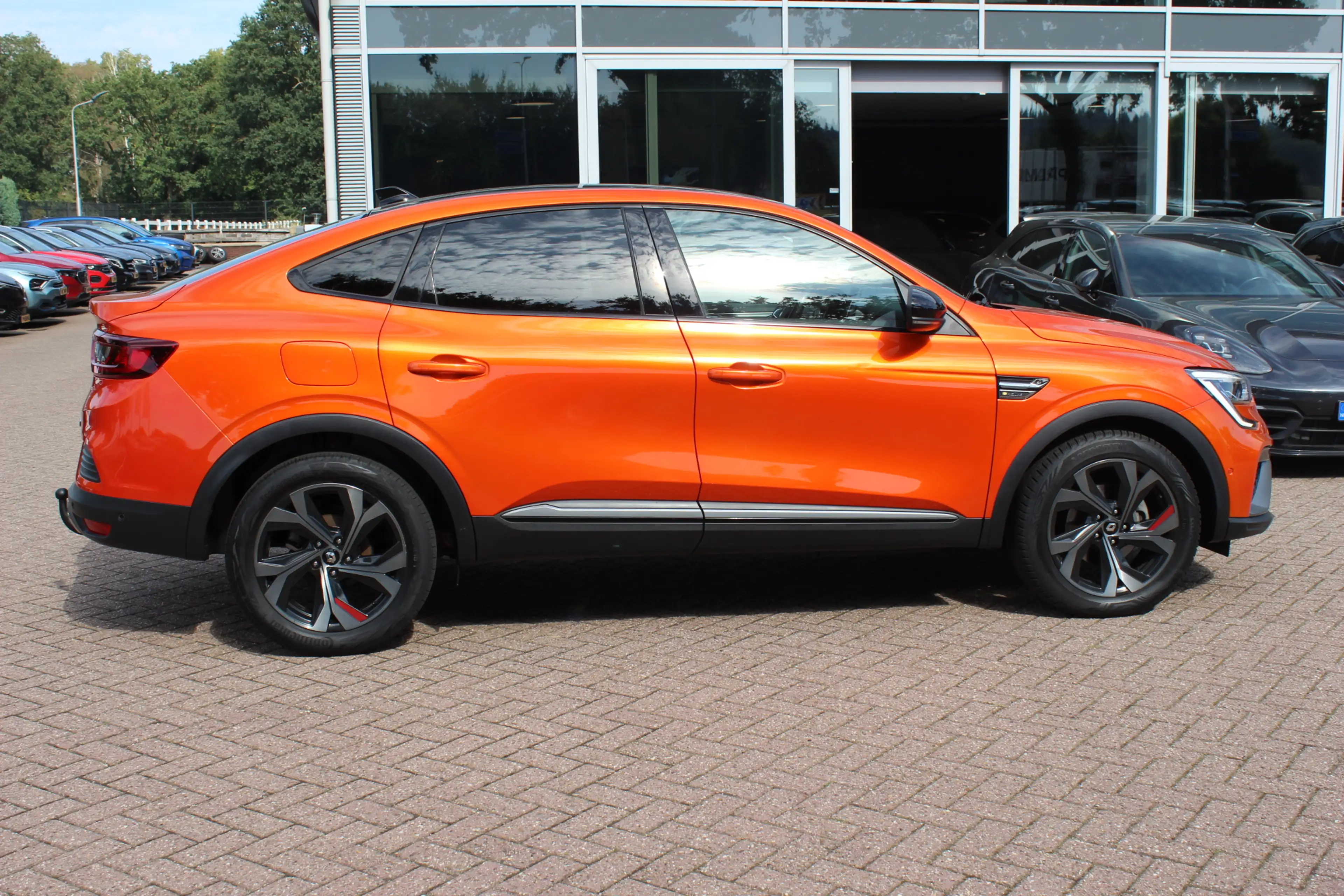 Renault Arkana 1.6 E-Tech Hybrid 145 R.S. Line / Camera / Leder / — photo 5