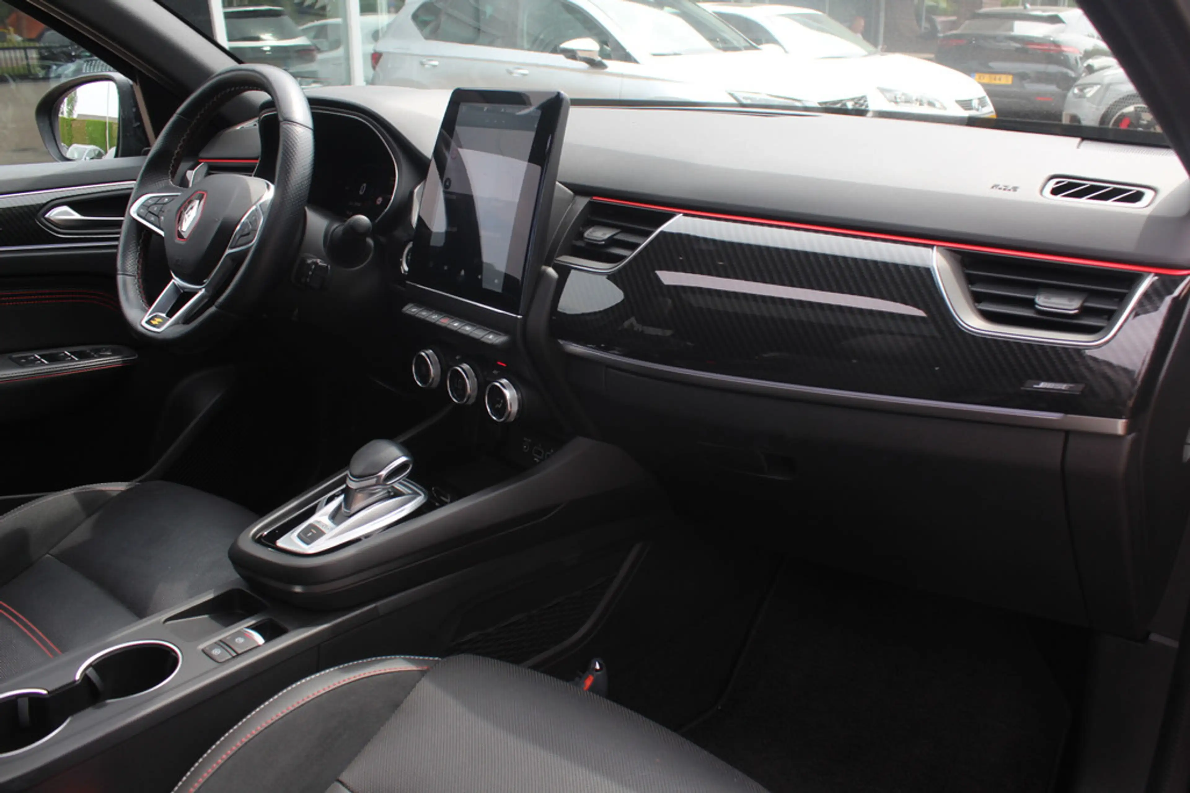 Renault Arkana 1.6 E-Tech Hybrid 145 R.S. Line / Camera / Leder / — photo 13