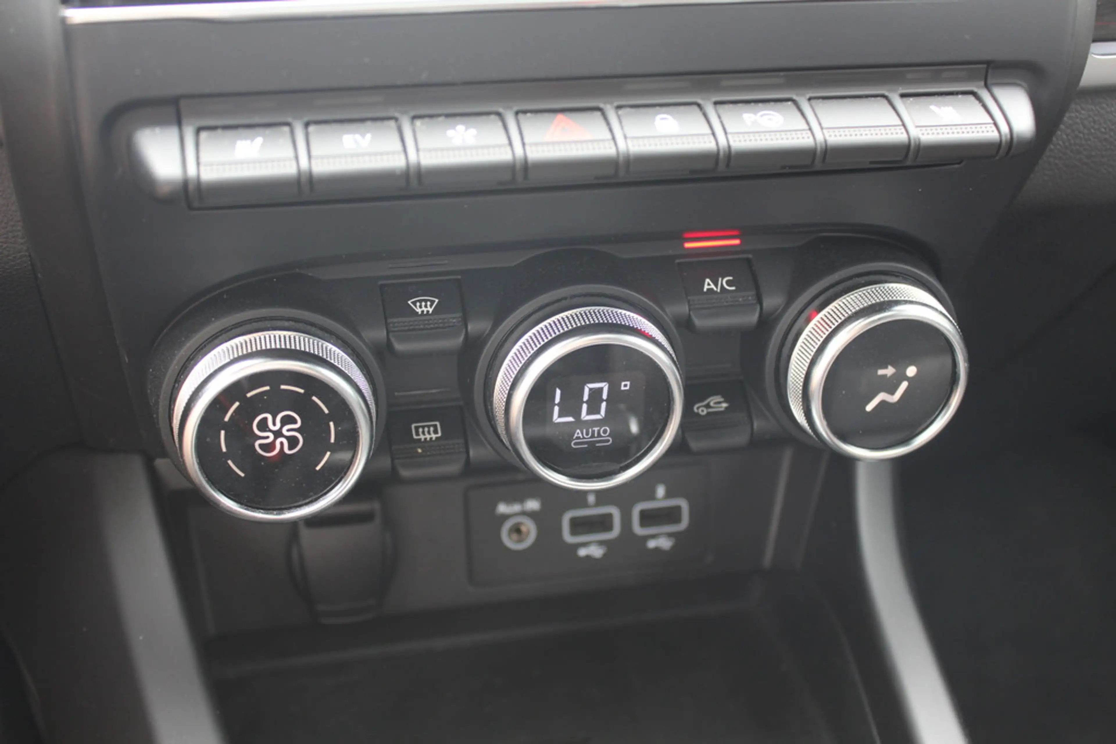 Renault Arkana 1.6 E-Tech Hybrid 145 R.S. Line / Camera / Leder / — photo 26