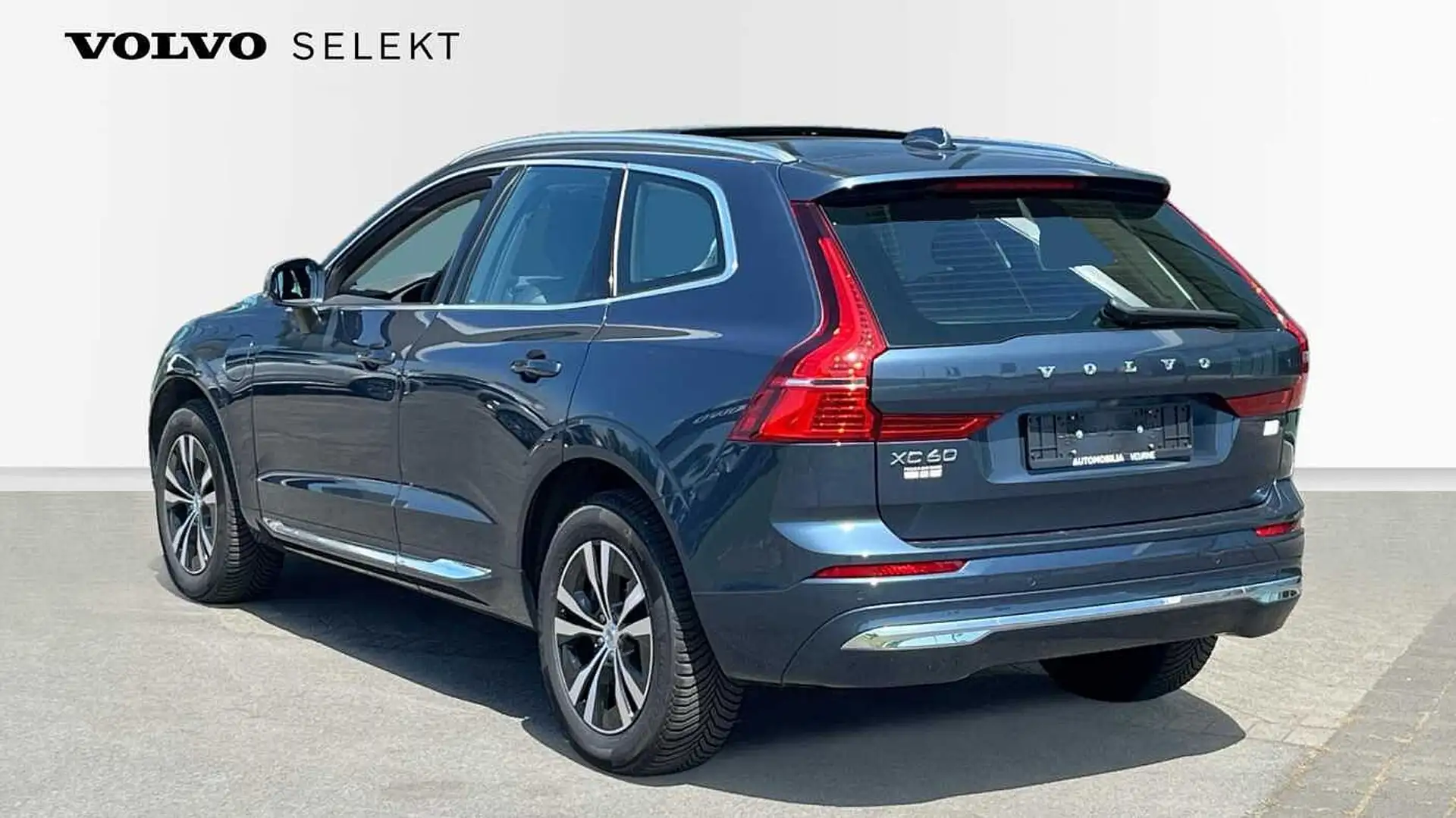 Volvo XC60 Core Bright T6 Hybride | Gïntegreerde kinderzitjes Azul - 2