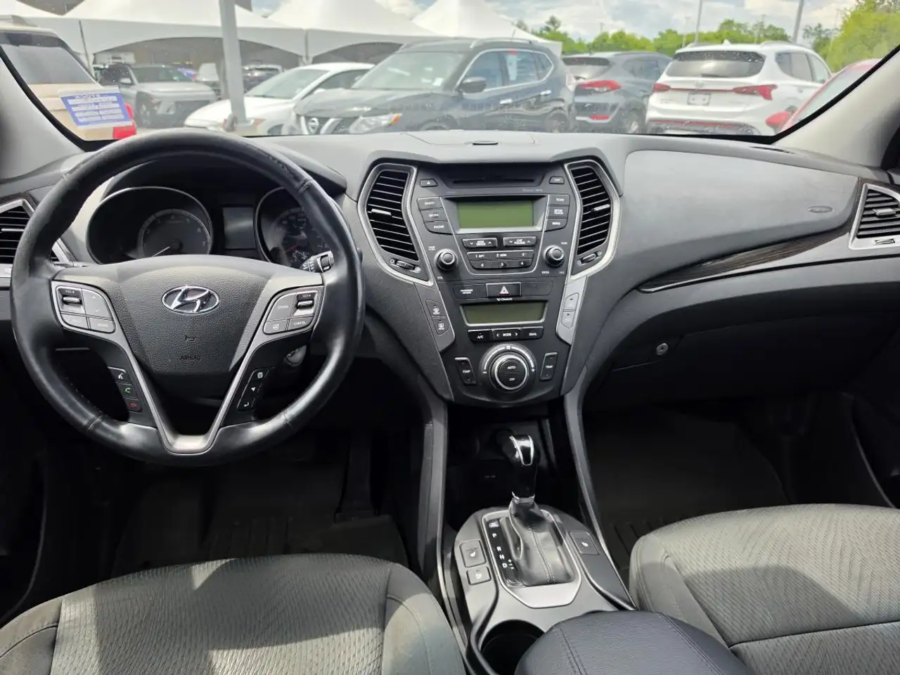 Hyundai SANTA FE снимка Hyundai SANTA FE