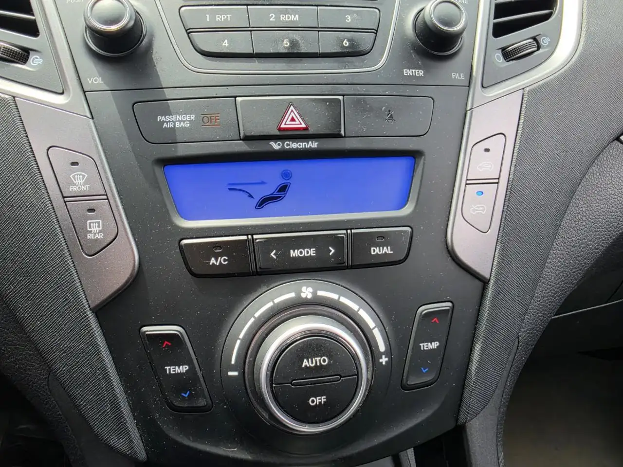 Hyundai SANTA FE снимка Hyundai SANTA FE