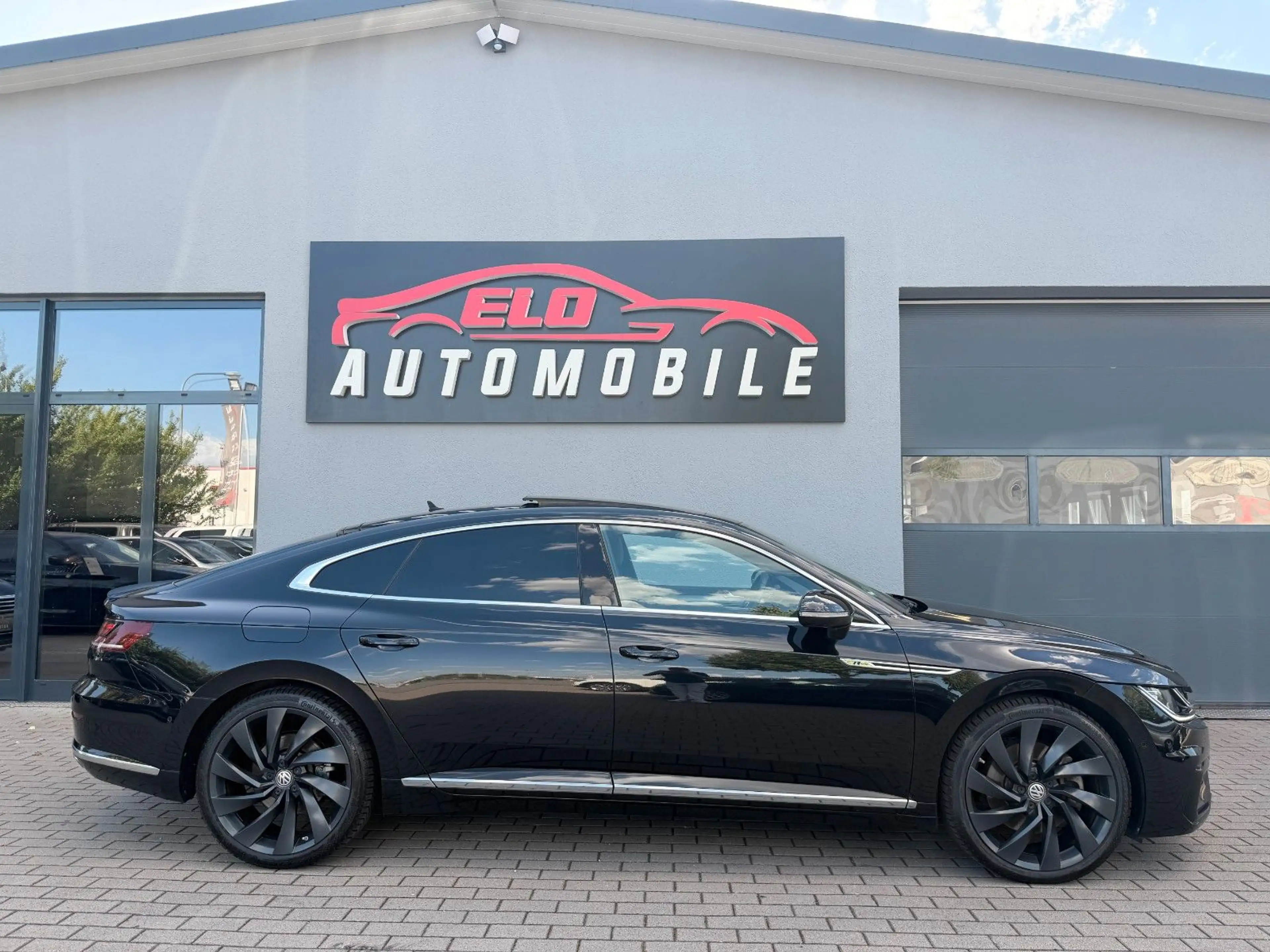 Volkswagen Arteon R-Line 4Motion*Head-Up*ACC*Panorama* — photo 2