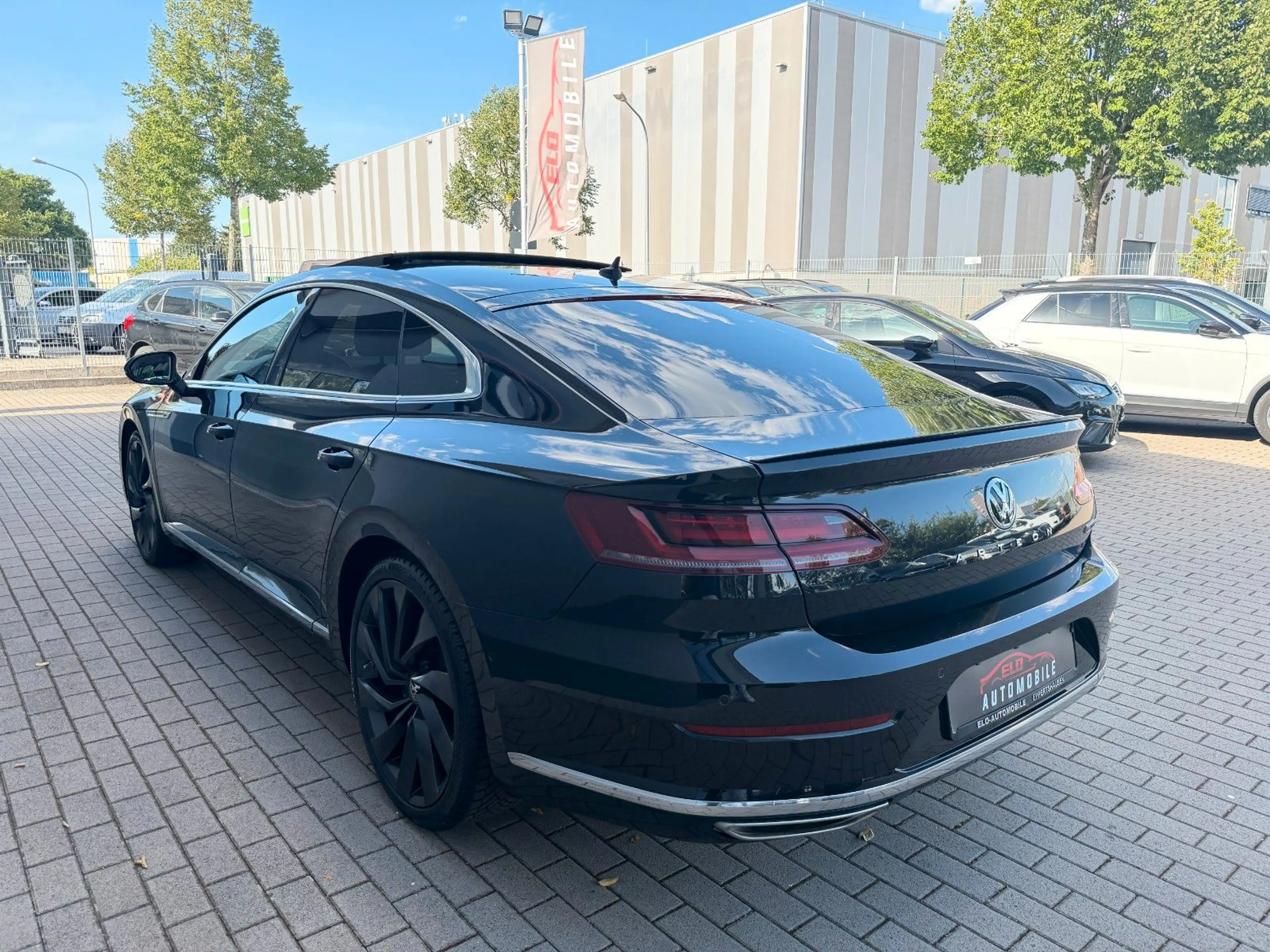 Volkswagen Arteon R-Line 4Motion*Head-Up*ACC*Panorama* — photo 5