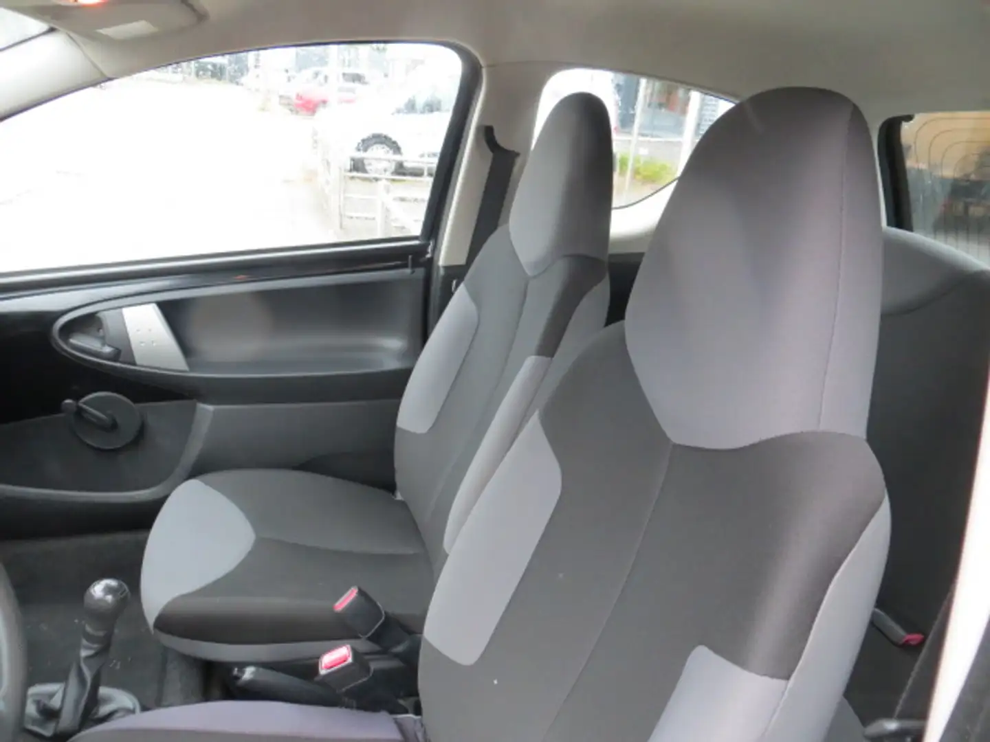 Peugeot 107 1.0 Access Accent airco stbkr nl auto ! Noir - 2